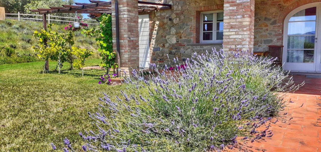 Dimora Degli Angeli Villa Chianni Bagian luar foto