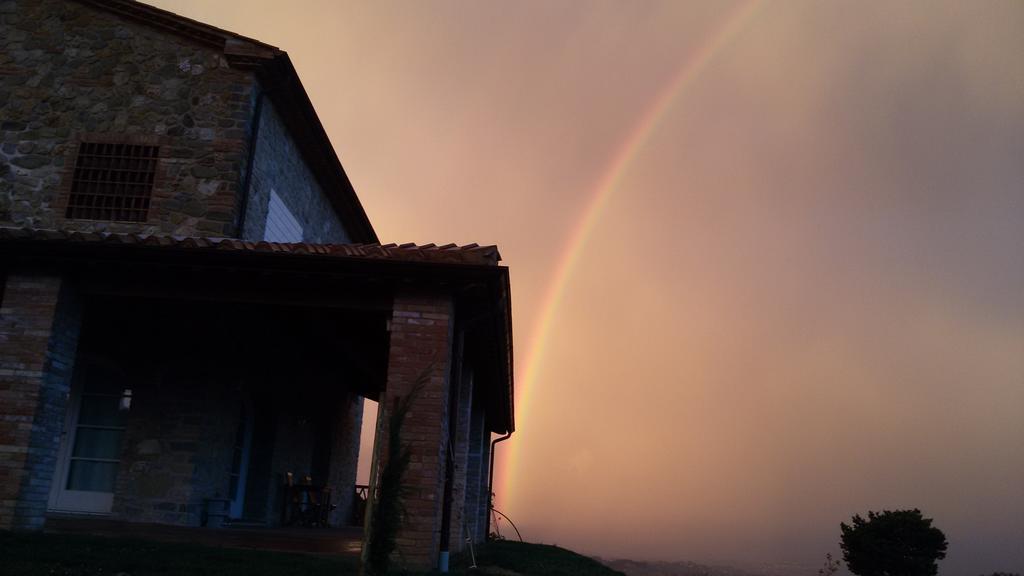 Dimora Degli Angeli Villa Chianni Bagian luar foto